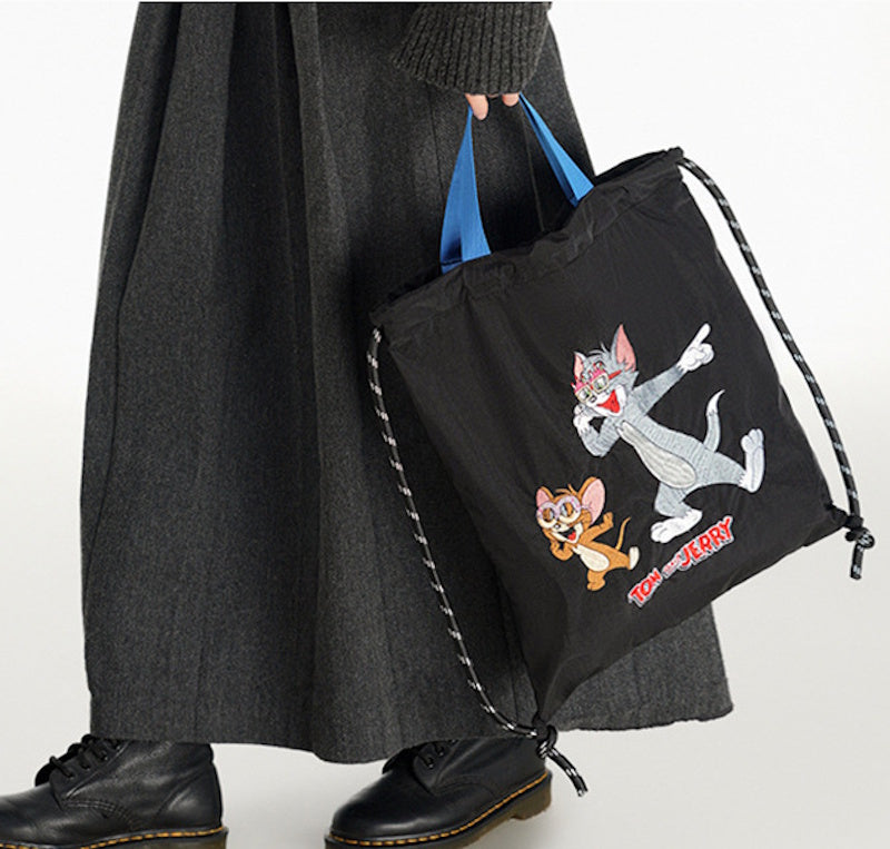 Tom & Jerry Original Disney Character Drawstring Tote (Black)