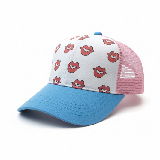 Retro Lip Print Mesh Cap
